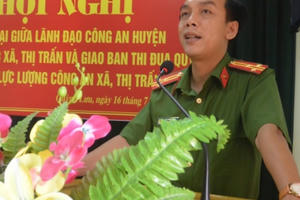 Vụ nhóm người lạ xông vào nhà dân, giật tung cửa: Công an huyện Quỳnh Lưu đang tiến hành xác minh, làm rõ!