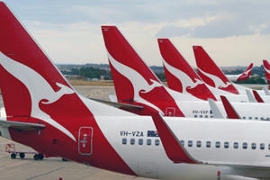 Kinh tế Plus/24h: Vàng SJC giảm và nguy cơ tất cả điện thoại bị cấm trên máy bay?