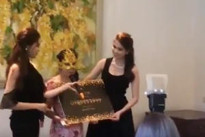 Siêu sim 0989999999 tiếp tục được bán với giá gần 20 tỷ đồng