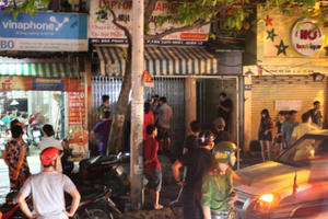 Cửa hàng bán gấu bông phát hỏa trước ngày Valentine