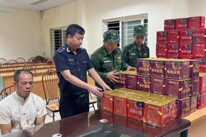 Lào Cai: Bắt đối tượng vận chuyển pháo lậu qua biên giới Lào Cai: Bắt đối tượng vận chuyển pháo lậu qua biên giới