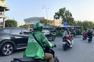 Shipper được hoạt động tại TP HCM trong 15 ngày áp dụng Chỉ thị 16