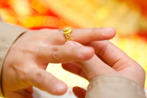 Vàng bước vào ngày Thần tài ở mức giá cao nhất lịch sử