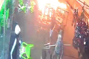 Nhân chứng sống kể lại giây phút hỗn chiến kinh hoàng bằng hung khí, bom xăng tại quán ốc