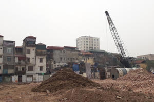 Tiến độ Dự án cải tạo chung cư cũ 93 Láng Hạ: Máy móc tích cực thi công