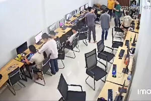 Giám đốc Công an TP Hà Nội tạm đình chỉ công tác 2 cán bộ