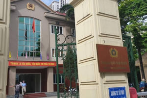 CA quận Nam Từ Liêm tạm đình chỉ vụ án vì không tìm ra kẻ gây thương tích, người bị hành hung uất ức!