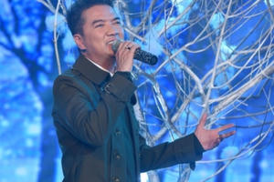 Đàm Vĩnh Hưng cùng trò cưng Phượng Vũ, Hà Vân đón Noel sớm Đàm Vĩnh Hưng cùng trò cưng Phượng Vũ, Hà Vân đón Noel sớm