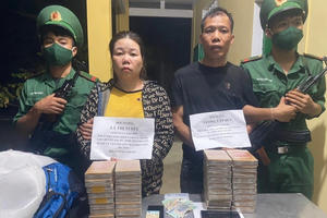 Cặp đôi nam nữ liên thủ vận chuyển 34 bánh ma túy từ Lào về Việt Nam với giá 340 triệu