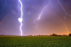 Một phụ nữ bị sét đánh tử vong khi đi chăn bò