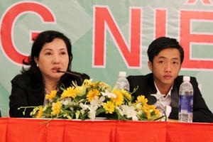 Bà chủ Quốc Cường Gia Lai cầm cố 4 lô đất vay "nóng" ngân hàng Bà chủ Quốc Cường Gia Lai cầm cố 4 lô đất vay "nóng" ngân hàng