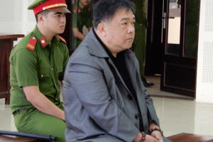 Nguyên Phó giám đốc công ty nhắn tin dọa gì chủ tịch TP Đà Nẵng?