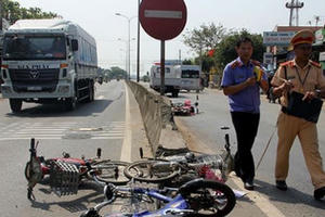 Gỡ 'nút thắt' trong quản lý xe đạp điện