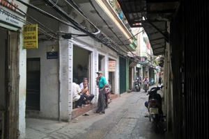 Hàng chục căn nhà sắp hóa “siêu mỏng siêu méo” giữa lòng Hà Nội