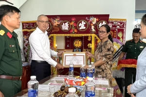 Truy tặng Bằng khen đối với Trung tá dũng cảm cứu người