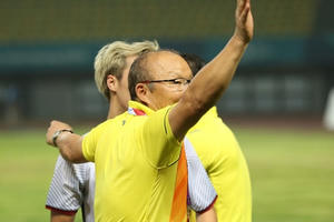 HLV Park Hang Seo: Các học trò đã "kiệt sức" sau trận đấu với Syria