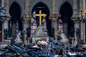 Thời gian phục dựng Nhà thờ Đức Bà Paris có thể lên tới hàng thập kỷ