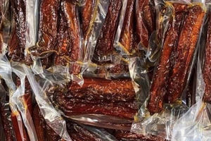 Giới văn phòng đua nhau đi buôn dịp Tết, "hốt bạc" từ nghề tay ngang