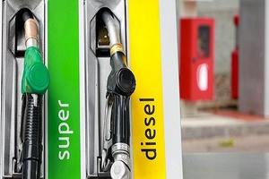 Những khác biệt cơ bản giữa động cơ xăng và động cơ dầu