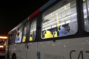 Hiện trường vụ xe bus chở phóng viên bị tấn công tại Olympic Rio 2016
