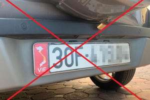 Xe dán bản đồ Việt Nam thiếu Hoàng Sa, Trường Sa sẽ bị xử nghiêm