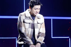 Nam diễn viên hài bật khóc kể lại biến cố khiến gia đình bại sản, ở nhà thuê