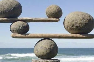 Bài học cuộc sống - cao lớn không phải để hơn người, mà để tử tế hơn Bài học cuộc sống - cao lớn không phải để hơn người, mà để tử tế hơn