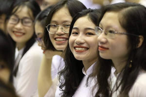 Sinh viên sư phạm phải bồi hoàn kinh phí trong những trường hợp nào?