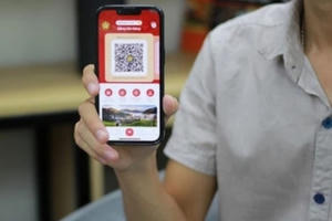 Từ hôm nay, người dân có thể dùng VNeID để đăng ký thường trú, tạm trú