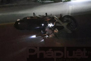 Bình Dương: Hai xe máy va chạm trong đêm, 2 người thương vong