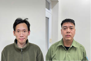 Khởi tố 2 bảo vệ thông đồng với nhóm trộm cắp than tại Công ty kho vận & cảng Cẩm Phả