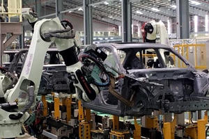 Hãng xe trong nước sẽ tiếp tục được nhập linh kiện miễn thuế?