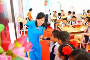 Không có bảng lương riêng, mức lương giáo viên được trả theo vị trí việc làm Không có bảng lương riêng, mức lương giáo viên được trả theo vị trí việc làm