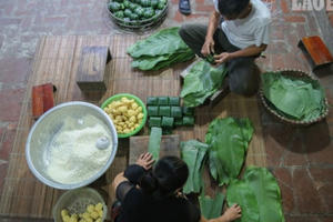 Ngày giỗ tổ về làng bánh chưng dâng Vua Hùng Ngày giỗ tổ về làng bánh chưng dâng Vua Hùng