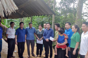 Hà Giang: Đi soi cua dưới suối, 2 em nhỏ đuối nước thương tâm