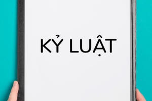 Cảnh cáo hai cán bộ sai phạm trong quản lý đất đai