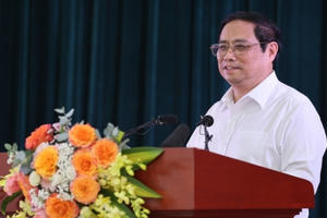 "Báo chí phải đi đầu trong phát hiện, biểu dương những nhân tố mới, gương người tốt, việc tốt"