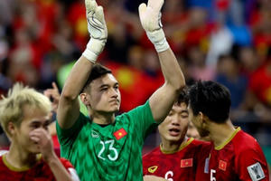 Chấm điểm tuyển Việt Nam - Nhật Bản: Tuyệt đỉnh Văn Lâm