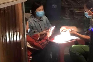 Người đàn ông tử vong trong quán cà phê chòi ở Bình Dương