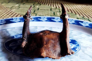 Lượm được sừng lạ, chào mua với giá hàng trăm triệu đồng