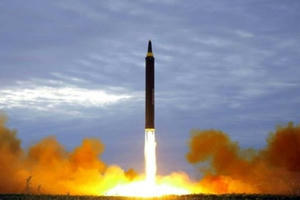 Bất chấp lệnh trừng phạt, Triều Tiên tuyên bố tiếp tục chương trình vũ khí