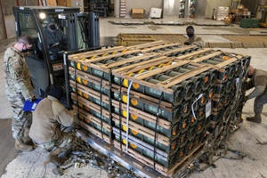 Vì sao Nga không ngăn được luồng vũ khí phương Tây ồ ạt đổ vào Ukraine?