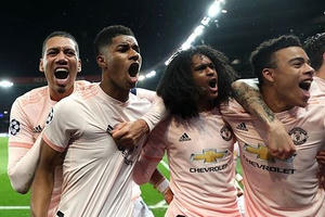 Vượt PSG để vào tứ kết Champions League, M.U lập siêu kỷ lục