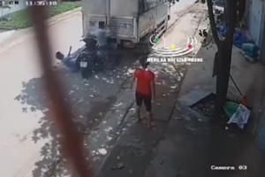 Clip: Nam thanh niên tông vào đuôi xe tải đang đỗ bên đường bất tỉnh