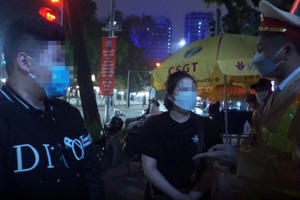 Những câu chuyện 'bất ngờ' khi quái xế đụng cảnh sát 141 hóa trang