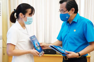 Hà Nội hỗ trợ Đoàn viên, người lao động khó khăn 30 tỷ đồng