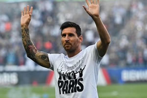 Messi ra mắt hoành tráng, PSG thắng trận thứ hai liên tiếp ở Ligue 1