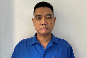 Lật tẩy thủ đoạn giả điên của người đàn ông tàng trữ, buôn bán trái phép chất ma túy