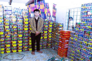 Đồng Nai: Bắt giữ đối tượng tàng trữ gần 500 kg pháo nổ trái phép