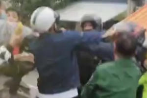 Xác minh nhóm người đi xe phân khối lớn đánh nhau khi mua vé lên phà Cát Lái